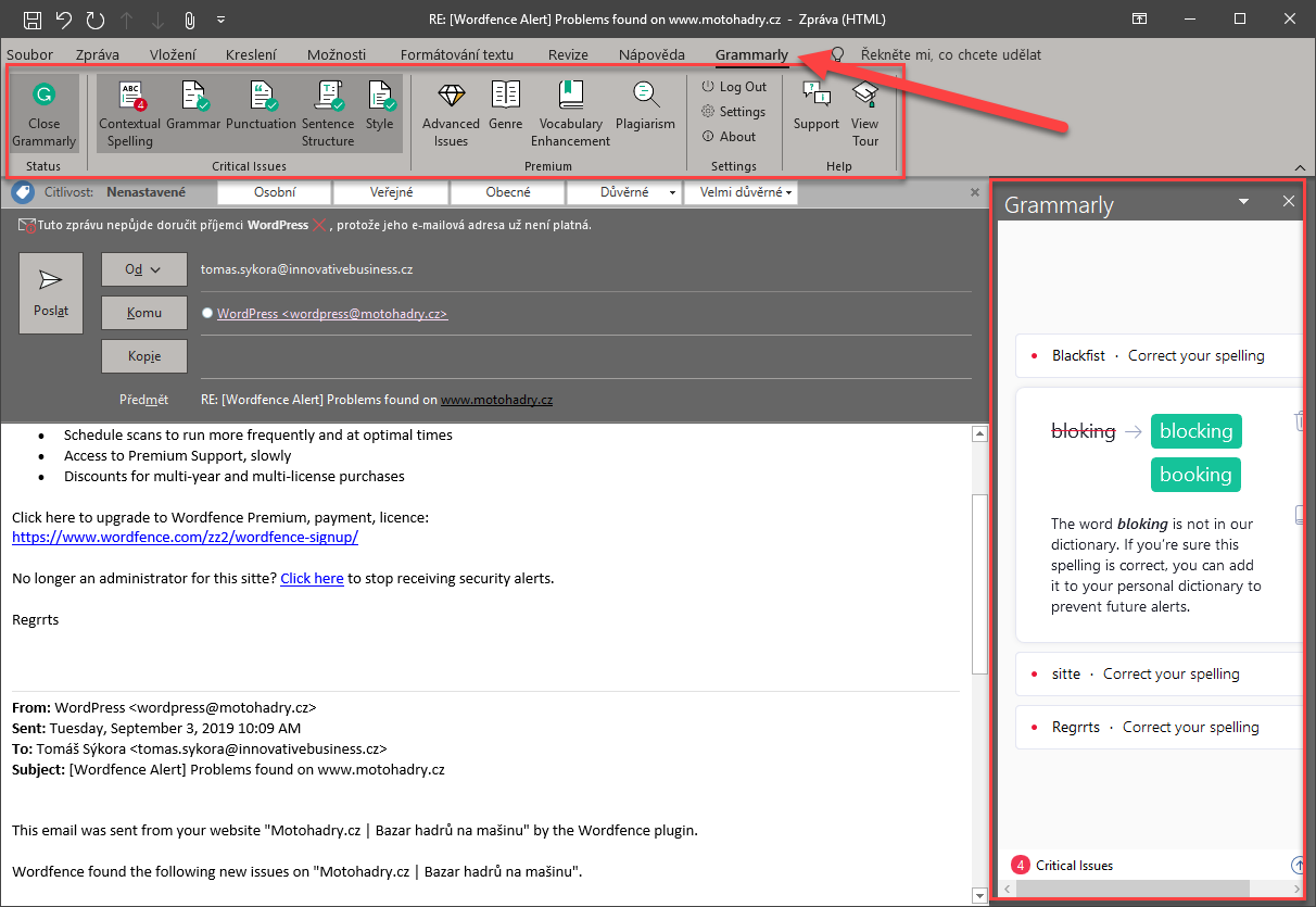 Doplněk Grammarly v aplikaci Outlook.